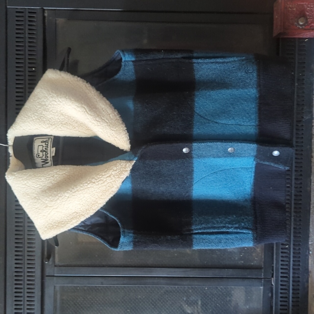 Woolrich plaid vest size small